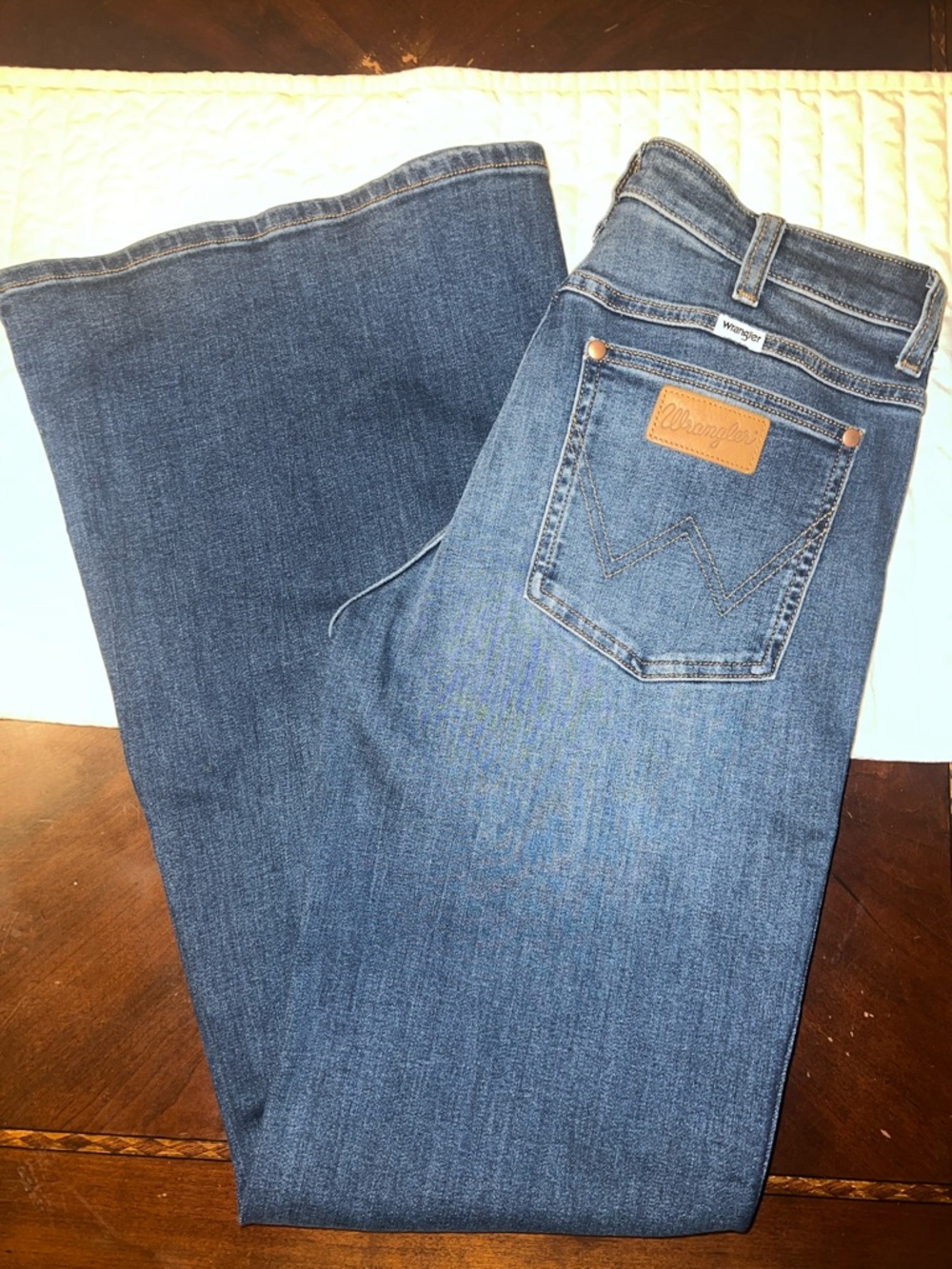 Wrangler Wide Leg Jeans in Medium Blue with Tan Leather Patch